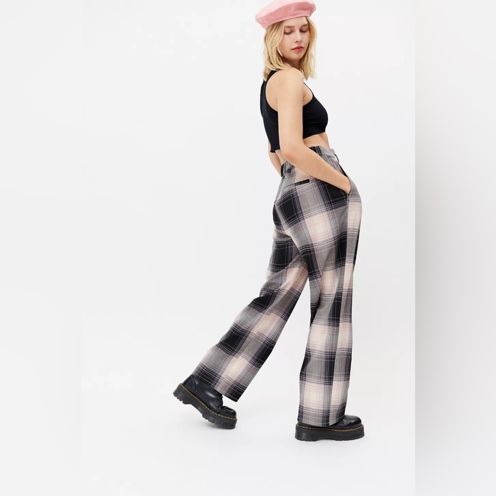 Urban Outfitters // Helena Plaid Trouser Pants